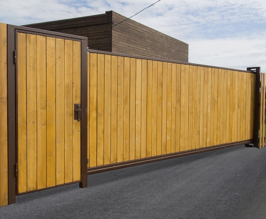 Деревянные ворота в Белореченске